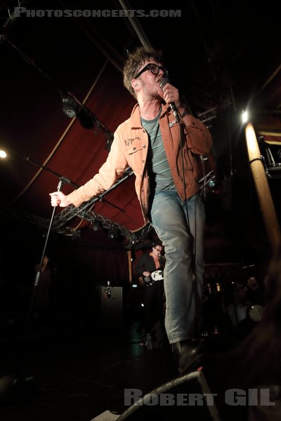 YARD ACT - 2024-04-05 - PARIS - Cabaret Sauvage - 